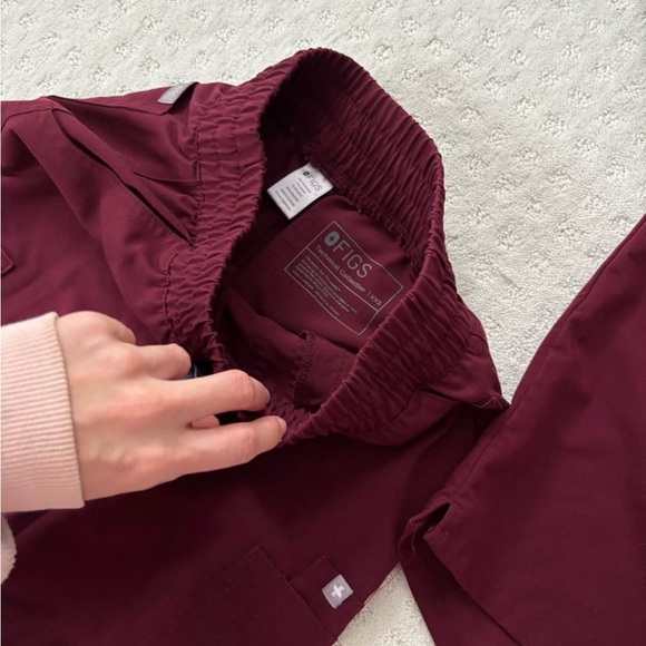 Figs Scrub Set - Picture 6 of 7